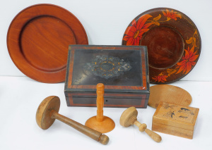 Lot 079 - Group lot vintage wooden items inc Inlaid square box, Darning Mushroom