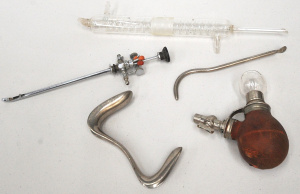 Lot 089 - 5 x Pieces of Vintage Medical Instruments incl Freyer Evacuator, Cysto
