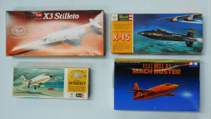 Lot 140 - 4 x boxed vintage Unmade Plastic Scale Model Kits - Experimental Jets