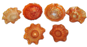 Lot 176 - 6 pces vintage Marigold Carnival glass Bowls inc Pair Dugan Fish Scale