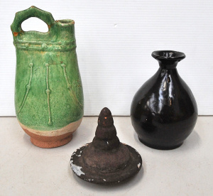 Lot 188 - 3 x pieces of archaic pottery inc a possible Chinese Liao Dynasty (10t