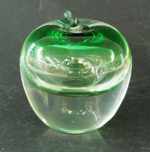 Lot 210 - Hanne Dreutler (Sweden 1942-2009) Studio Ahus Art Glass Paperweight -