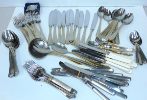 Lot 036 - Set of Italian flatware by Mepra for 10 + extras, set of Modernist fla