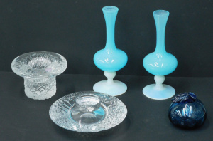 Lot 189 - 5 pces Glass inc Pair Italian Pale Blue opaque stemmed Bud vases w opa