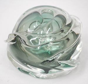 Lot 200 - Art Glass Large Paperweight - clear freeform rose shape 10cm H