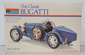 Vintage boxed unmade Plastic 1 24 scale Model Kit - Bugatti 35B Grand Prix Racer