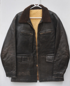 Lot 007 - Vintage Unbranded Fur lined & Collared Leather Jacket - Medium Siz