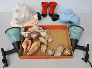 Lot 024 - Mixed Lot of Assorted Shells & 2 x Pairs of Retro Style Wall Light