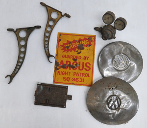 Lot 057 - Group of vintage metal items inc railway luggage rack brackets, Art De
