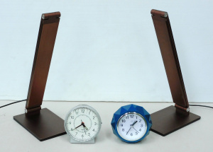 Lot 060 - Group lot - Pair modern Lucci Ledlux Touch Lamps model 18T8 BRNZ + 2 s