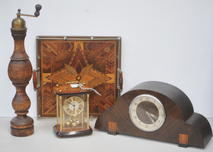Lot 065 - Mixed group inc vintage Art Deco wood cased mantle clock with Westmins