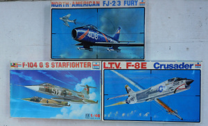Lot 119 - 3 x boxed unmade vintage plastic 1 48 Scale Model Kits - Planes inc