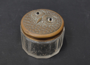 Lot 172 - c1930 Art Deco Glass & Brass Owl Vanity Jar - Raised Owl to lid w