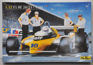 Lot 202 - Boxed unmade Plastic 1 12 Scale F1 Race Car Kit - Regie Renault RE 202