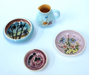Lot 203 - Group lot of vintage Hand Painted Martin & Guy Boyd Australian Po