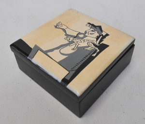 Lot 207 - Vintage Indochinese lacquered box with Cubist figure with cat (after P
