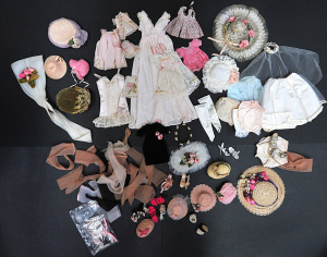 Lot 097 - Group lot vintage Dolls Clothes inc Cissy by Madame Alexander - Pink &