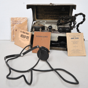 Lot 156 - Vintage WW2 era militaria inc ST & C Morse Field Set and Telephone