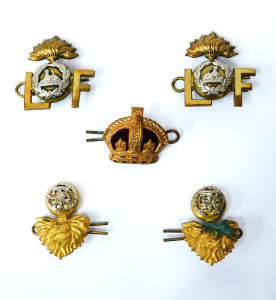 Lot 182 - 5 x Military badges inc British Officers Rank Crown Badge, Pair WWI Ar