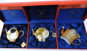 Lot 208 - 3 x Boxed Charlotte di Vita Miniature Enamel Teapots - Gustav Klimt t