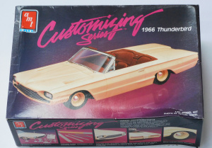 Lot 221 - Boxed unmade Plastic 1 25 Scale Car Model Kit - Customizing Series 196