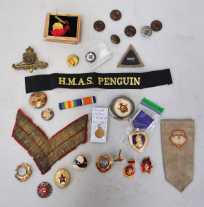 Lot 035 - Group lot of Military items inc Purple Heart Medal & ribbon, Great