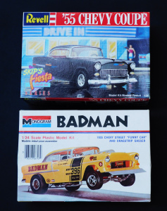 Lot 132 - 2 x boxed unmade plastic 1 24 scale Model Kits - 1955 Chevy Hot Rods -