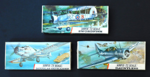 Lot 133 - 3 x boxed unmade plastic 1 72 scale WW2 carrier based aircraft Model K
