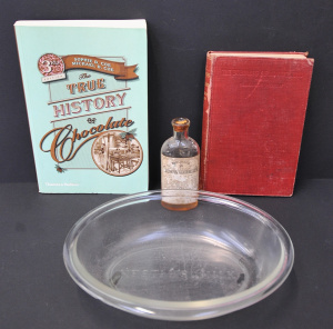 Lot 157 - 4 pces inc Vintage Nestle branded Oval bowl, Fauldings Eucalyptus Oil