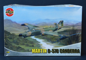 Lot 195 - Boxed unmade plastic 1 48 scale Model Kit - Martin B-57B Canberra - ma
