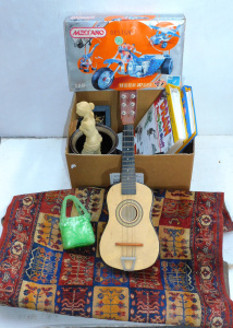 Lot 058 - Mixed box lot inc boxed Meccano Design set, 6 sting ukulele, resin cop