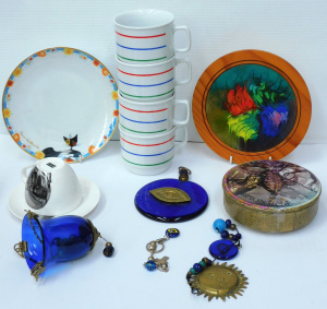 Lot 094 - Group lot Retro Ceramics & Glass - MC Escher 'Self Portrait' NGV C