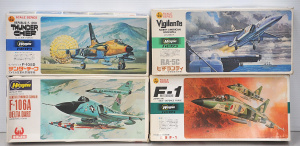 Lot 125 - 4 x boxed unmade plastic Model Kits 1 72 Scale Warplanes made by Haseg