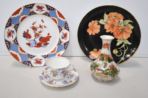 Lot 142 - Group lot classical China - Spode 'Shima' pattern cabinet plate 27cm D