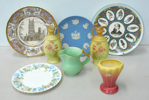 Lot 168 - Group lot Ceramics inc Wedgwood Jasper London Cabinet plate & Dick