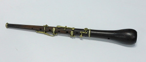 Lot 213 - c1900 Wooden Gentlemans Oboe woodwind Instrument 37cm L