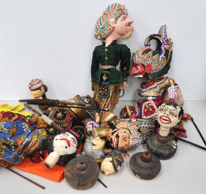 Lot 023 - Group of vintage Indonesian Wayang Golek puppets with additional heads
