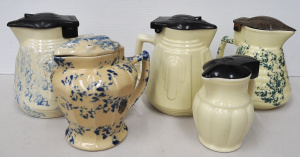 Lot 090 - 5 vintage Art Deco electric jugs, 4 with Bakelite lids, inc Esco, Spee