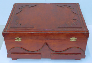 Lot 110 - Large Arts and Crafts style red-stained wooden jewellery case - 41cm W