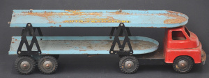 Lot 123 - Vintage 1950s Wyn Toy Australian made Tin Toy Auto Transport (Car Carr