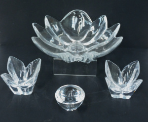 Lot 157 - Group of signed Orrefors modernist glass inc Tulip fruit bowl (32cm W)