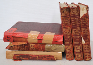 Lot 055 - 2 x Sets Vintage Books inc 4 HC volumes of Hutchinson's Story of the