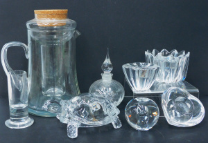 Lot 120 - Group of quailty modernist glass inc Dartington vase and lidded scent