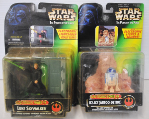 Lot 148 - 2 x Vintage Still Boxed Star Wars Power of the Force Electronic Power