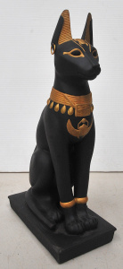 Lot 150 - Vintage Guardian of the Nile cat Figure - Matt Black with gilt by Fran