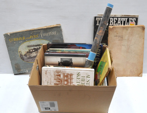 Lot 017 - Mixed box lot inc vintage vinyl 45 RPM records (Saber Dance by Love Sc