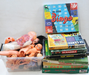 Group lot - vintage & modern Boxed Board Games & Dolls - The Golden Hamm