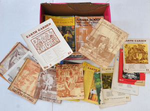 Lot 036 - Box heaps vintage 1960- 70s Earth Garden, Grass Roots & other simi