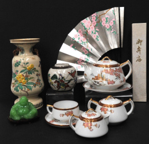 Lot 143 - Group Lot Vintage Oriental Items - incl Handprinted Japanese Floral Va