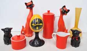 Lot 167 - Lot Vintage Retro items incl Blessing Space Age Tulip Egg Alarm Clock